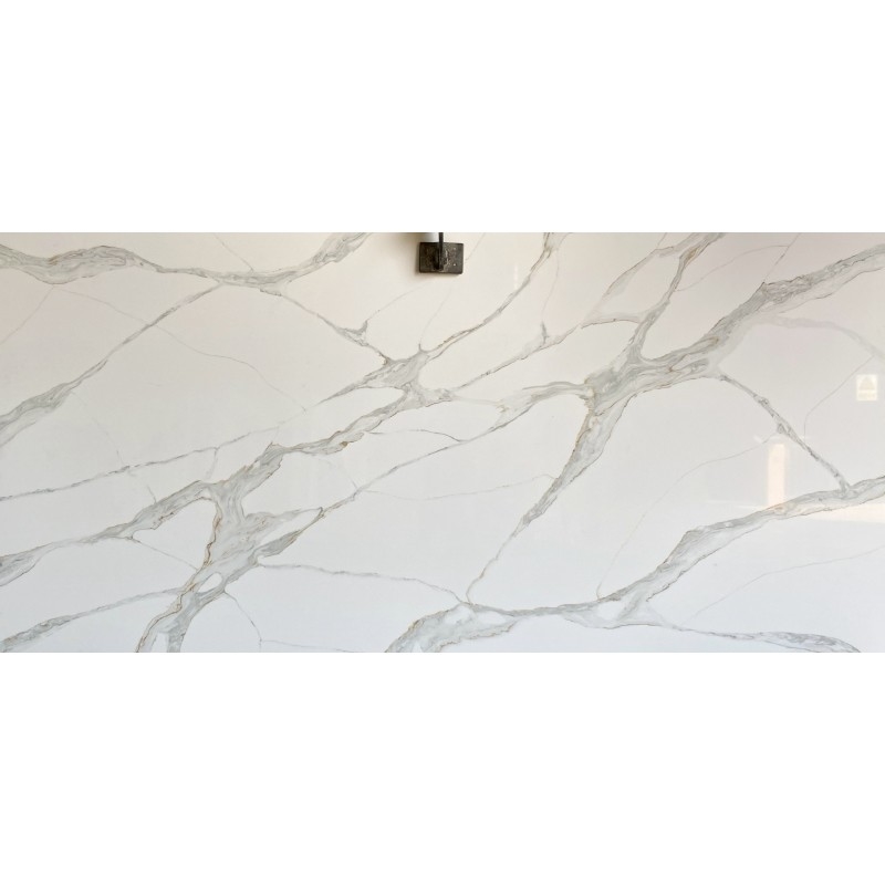 Moderni tipi minimalisti di banconi in quarzo Resistenza flessiva 60