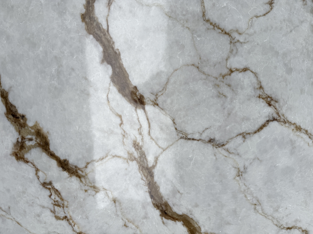 OLK1004G Sfondo multicolore con oro di Calacatta Nuova collezione Van To Full Body Stampato Quartz Stone