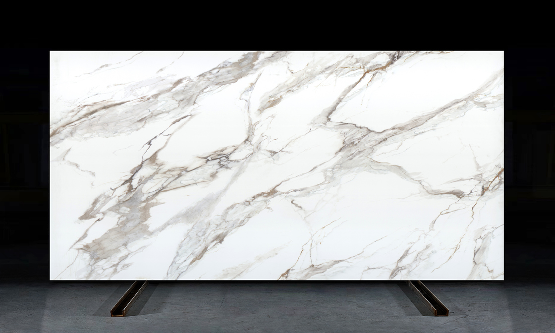 OLK1003G Calacatta Gold Nuova Collezione Quarzo Stampato a Corpo Pieno con Tecnologia di Stampa a Getto d'Inchiostro ad Alta Definizione